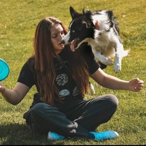 Meet your Posher, Lainie